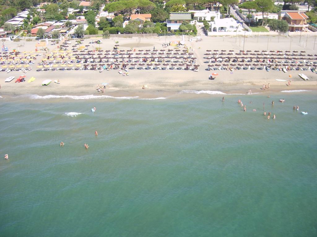 Hotel Anna Terracina Exterior foto